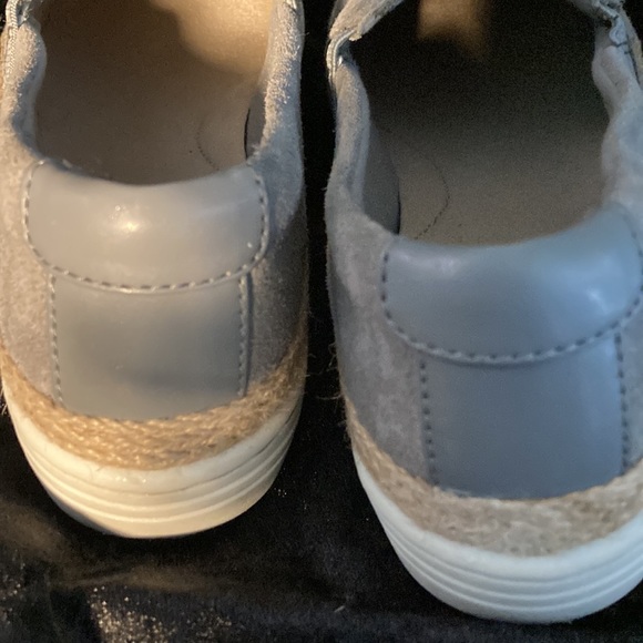 Clark’s Tennis Shoes - Picture 4 of 6